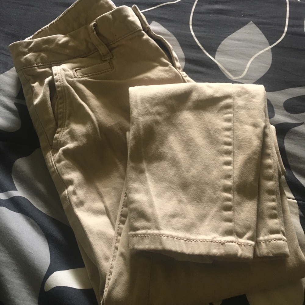 Khaki pants with skinny leg, size 0 Aeropostale